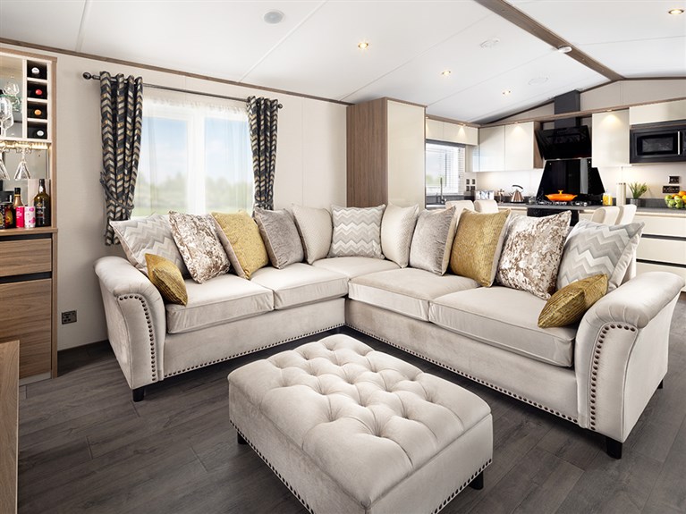 New 2025 Carnaby Langham 41 x 13 feet 2 Bedrooms (Sleeps 4/6)